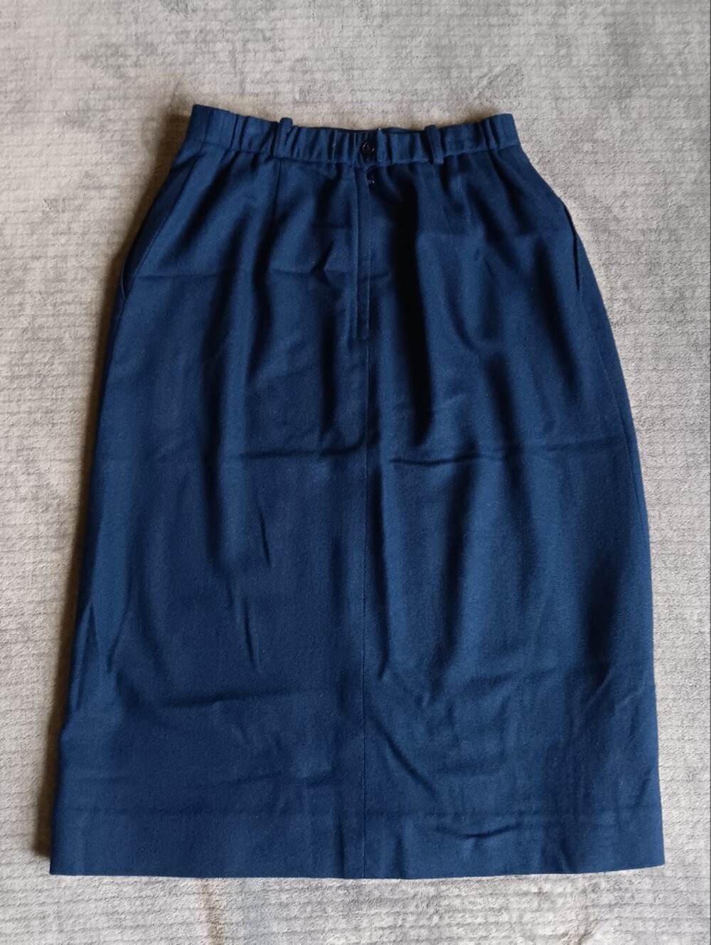 Vintage Wool Koret Classic Academia Navy Pencil Skirt Size 12, Hip Pockets